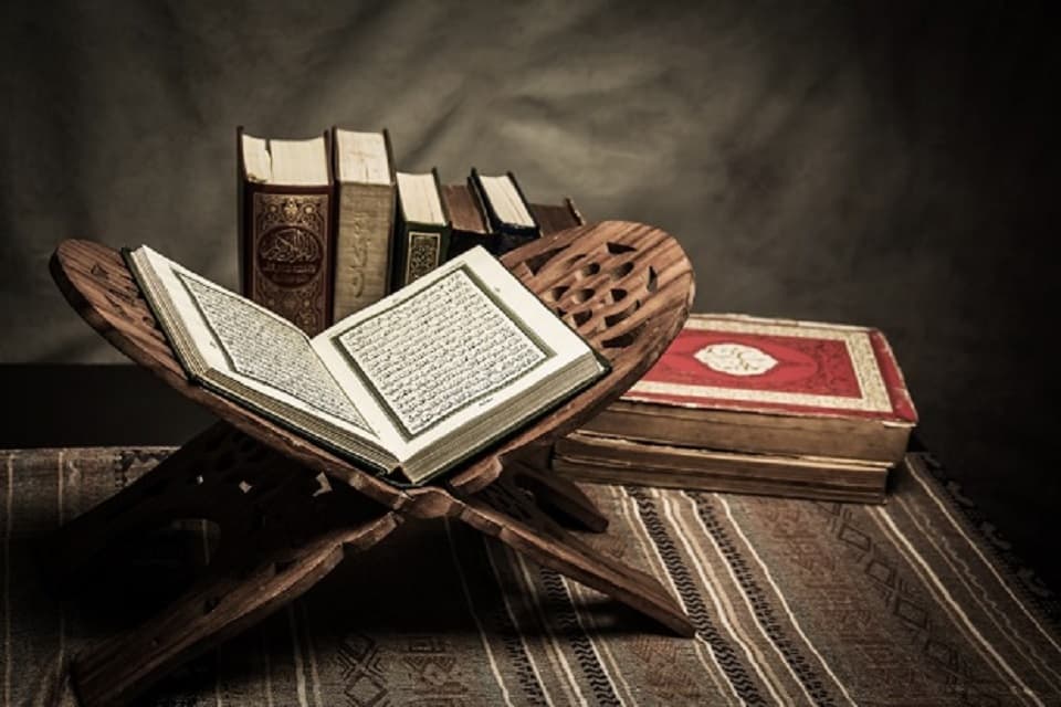 Ayat Al-Quran: Hujan, Bukti Kebesaran Allah dan Rahmat-Nya